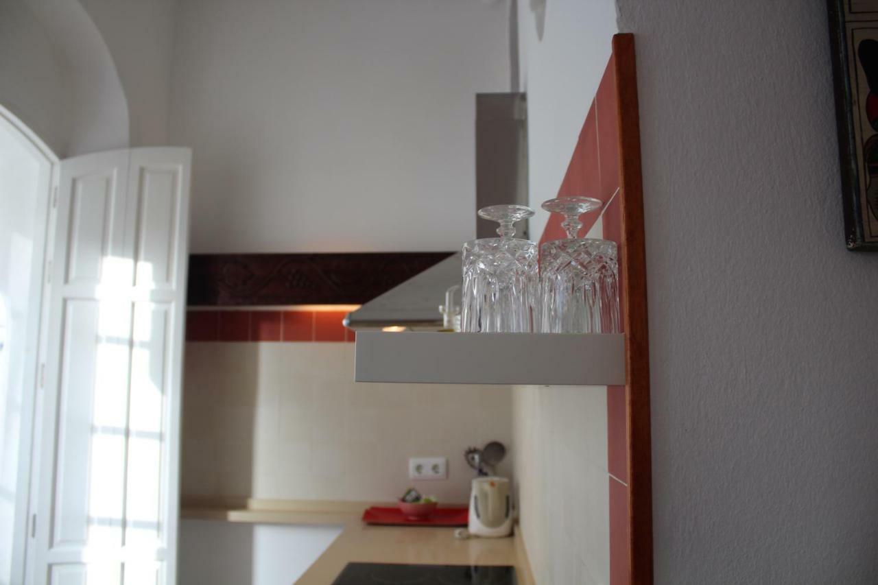 Fonduq Estudios Tarifa Exteriör bild